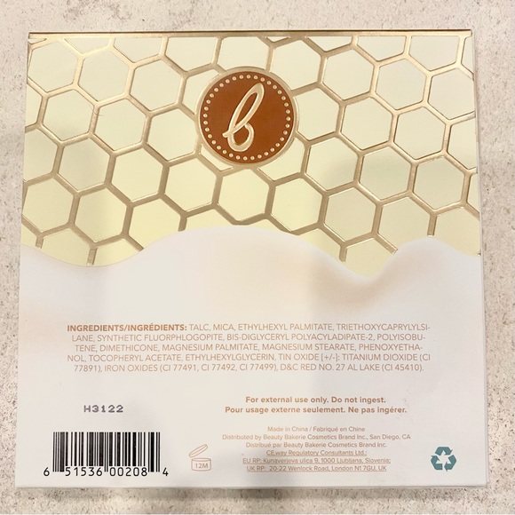 BEAUTY BAKERIE "Milk & Honey" Highlighting Palette - Picture 4 of 7